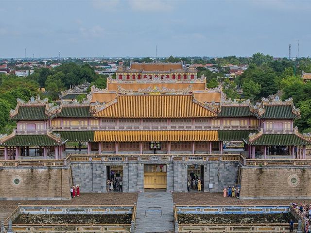 Huế